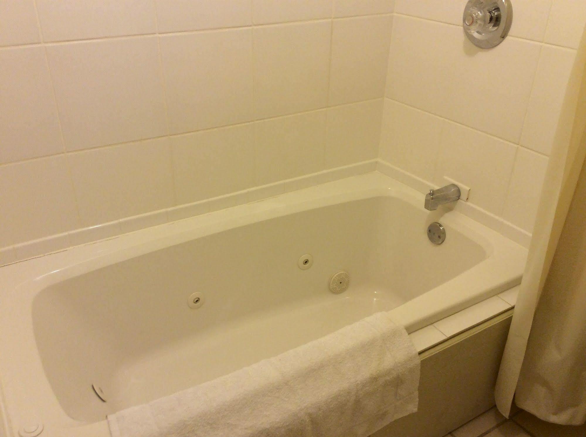 Regency Inn Bridgeport-Frankenmuth Kültér fotó