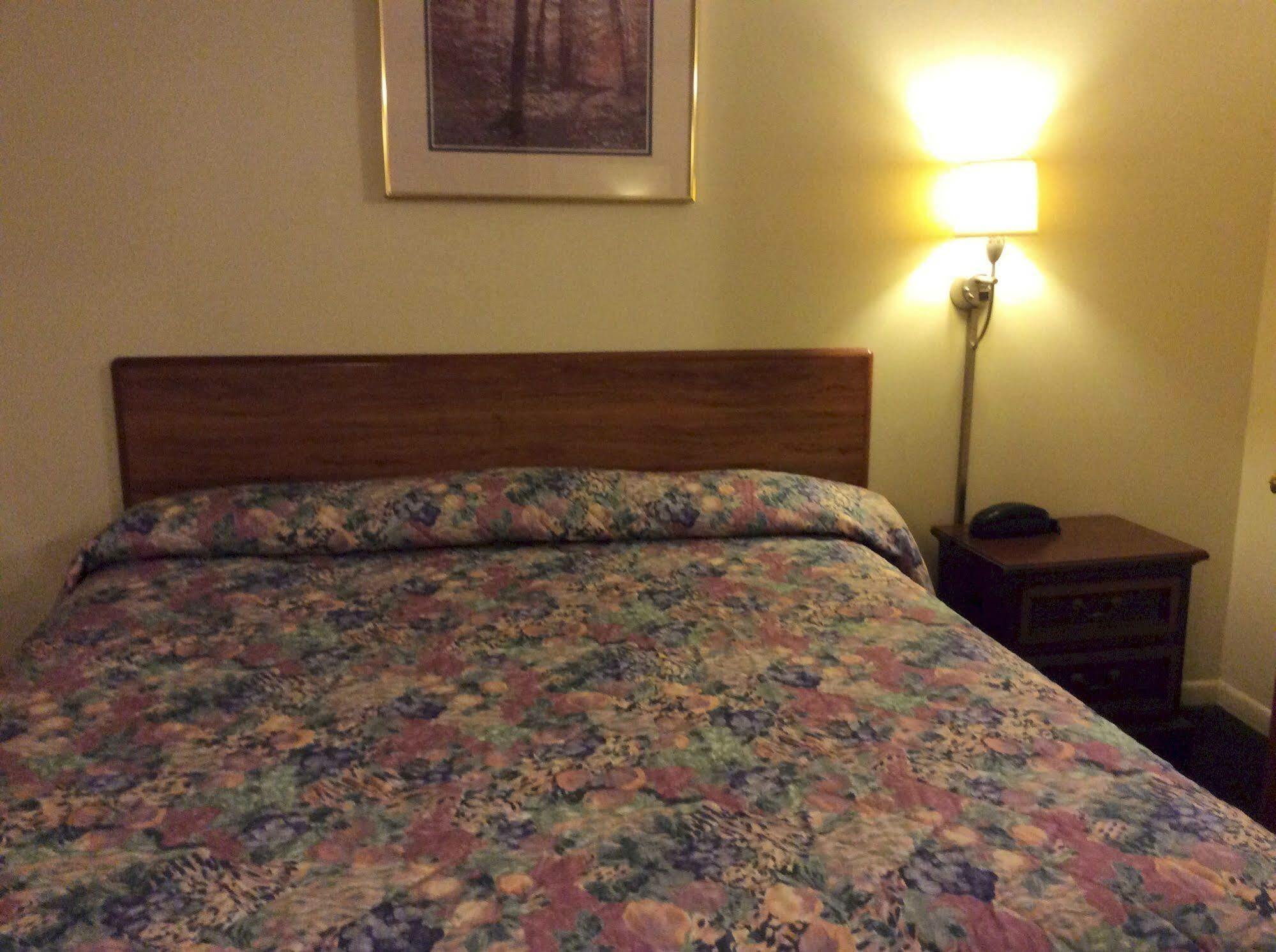 Regency Inn Bridgeport-Frankenmuth Kültér fotó